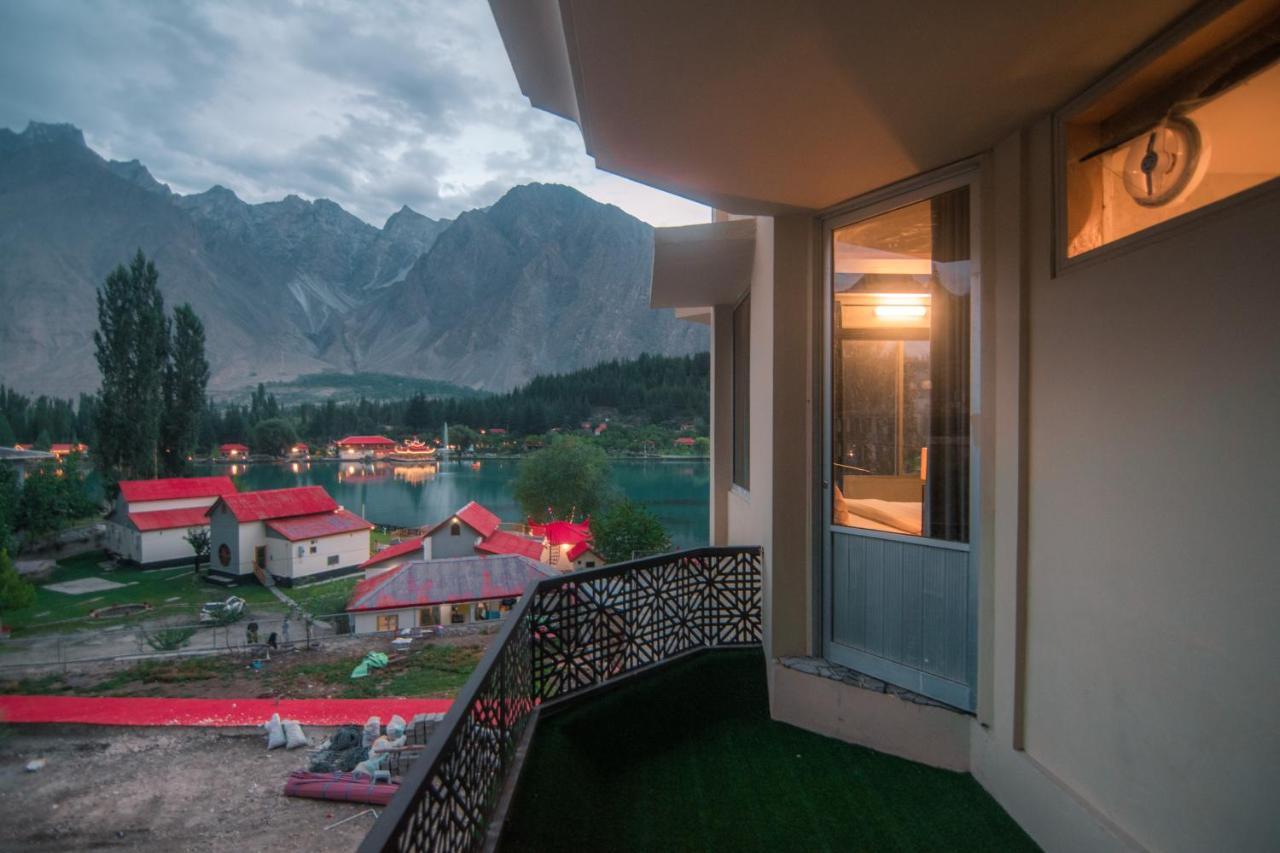 Tibet Hotel Skardu Exterior photo